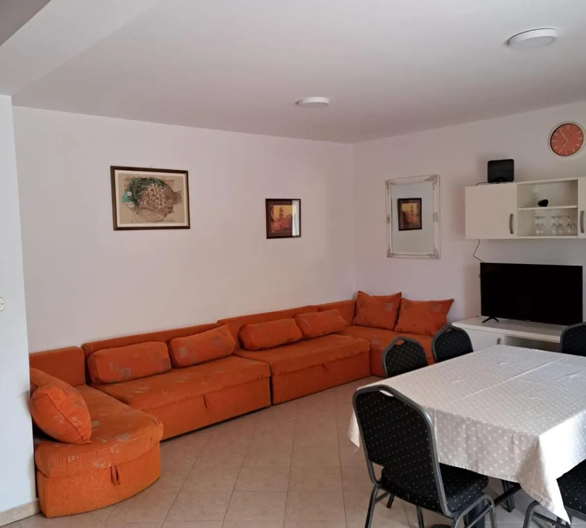 Apartmani Prsa Povljana Apartmán